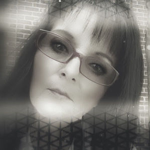 Meet your Posher, Dineen